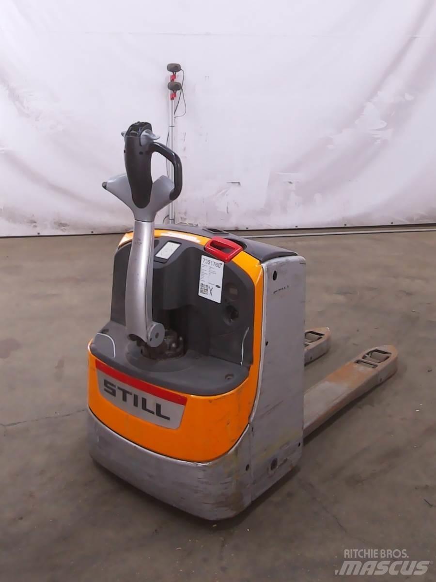 Still EXU18 Low lifter