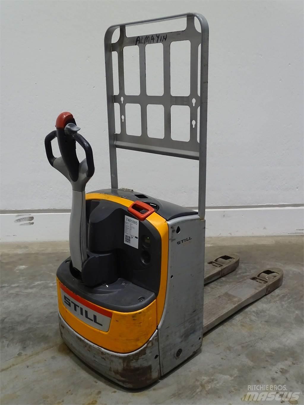 Still EXU18 Low lifter
