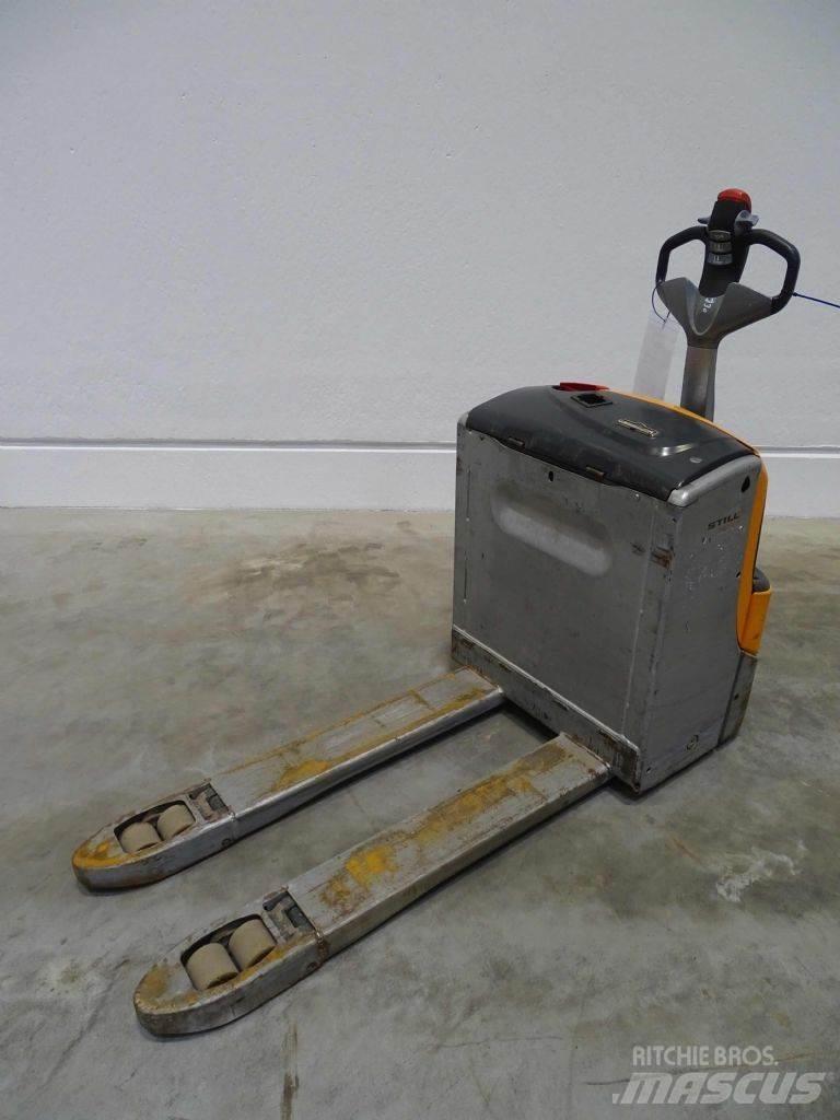 Still EXU20 Low lifter
