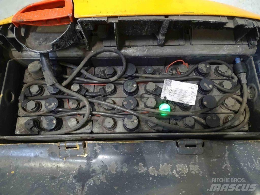 Still EXU20 Low lifter