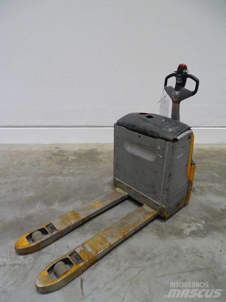 Still EXU20 Low lifter