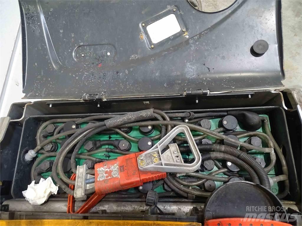 Still EXU20 Low lifter