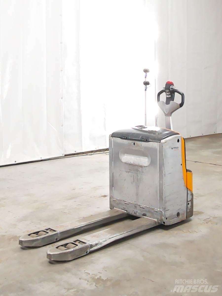 Still EXU20 Low lifter