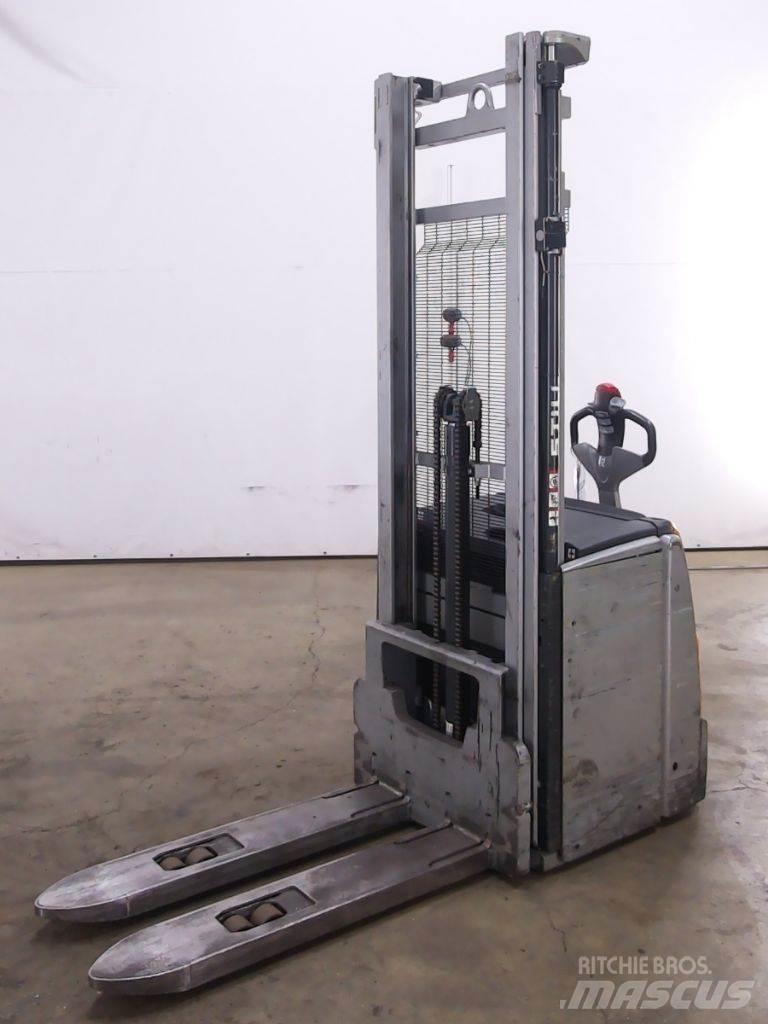 Still EXV20 Pedestrian stacker