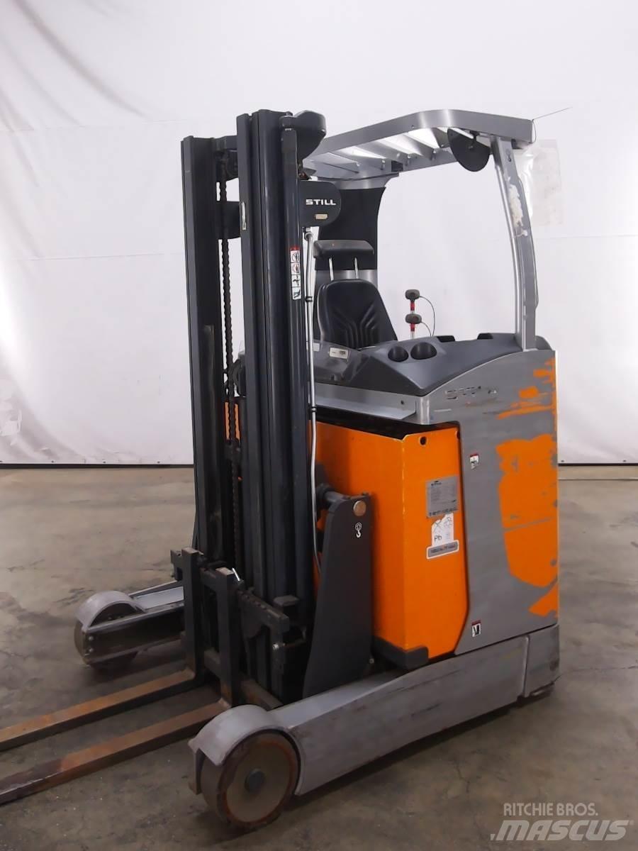 Still FM-X10 Reach truck