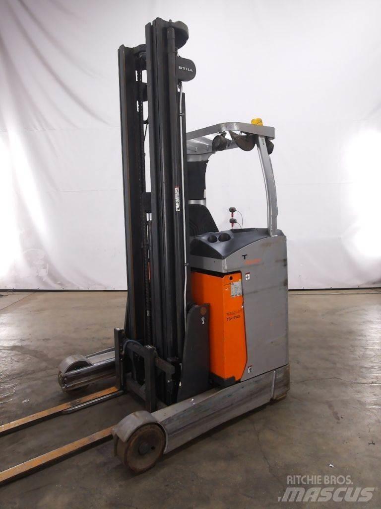 Still FM-X10 Reach truck