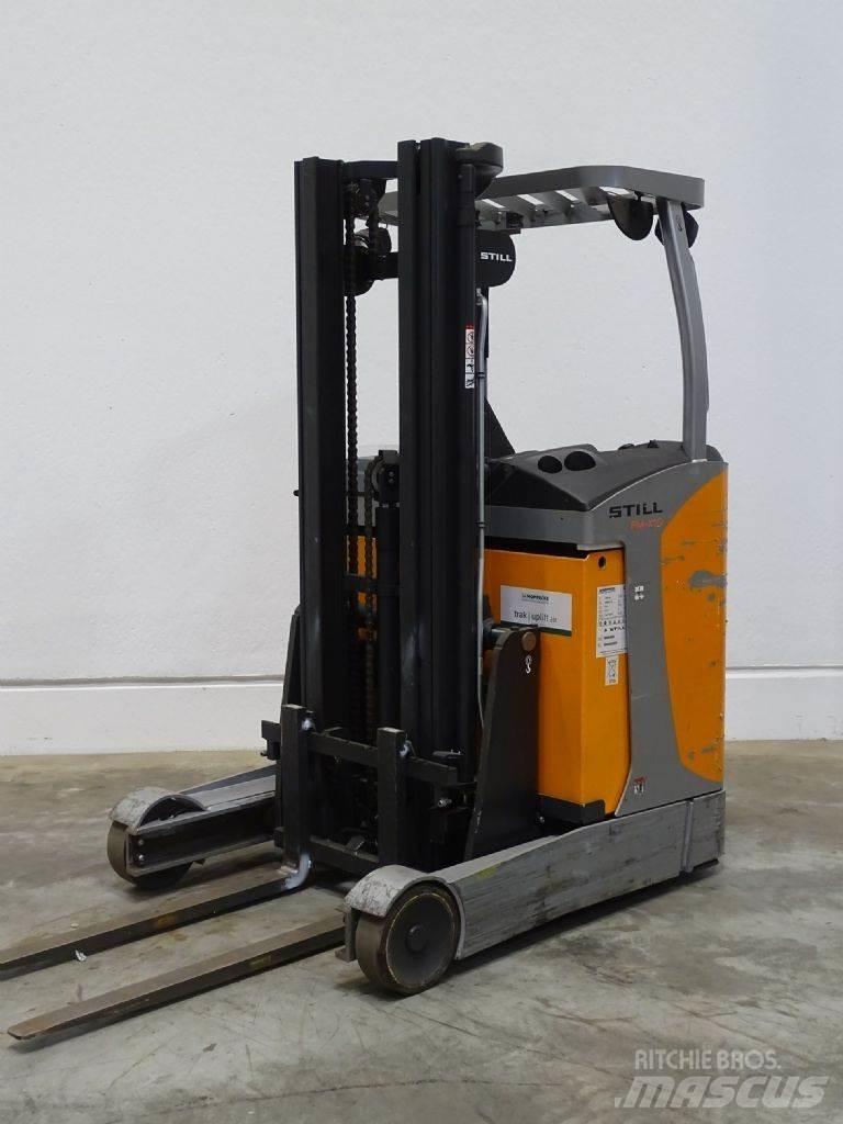 Still FM-X10 Reach truck