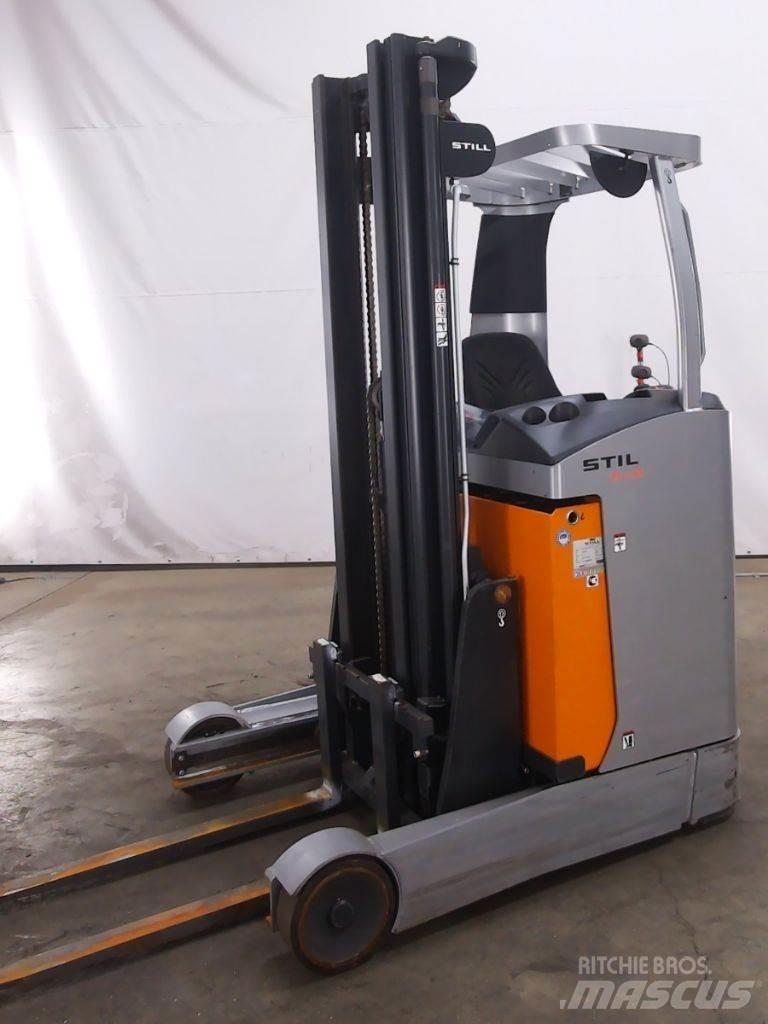 Still FM-X10 Reach truck