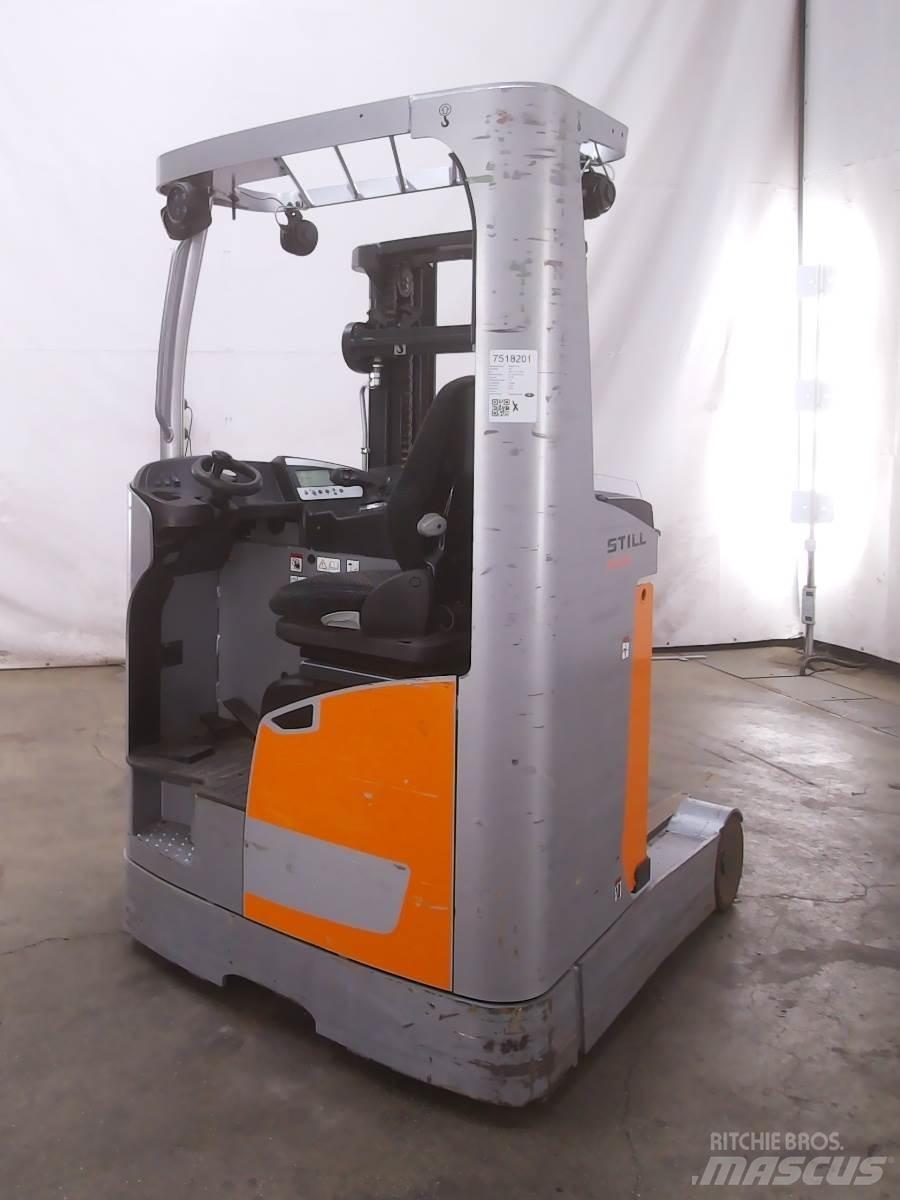 Still FM-X10 Reach truck