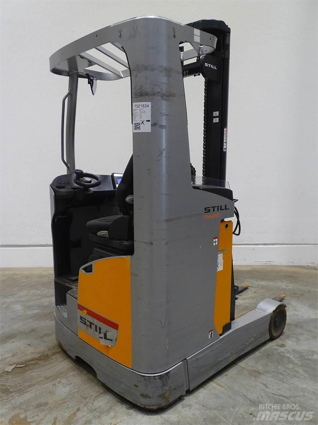 Still FM-X10 Reach truck