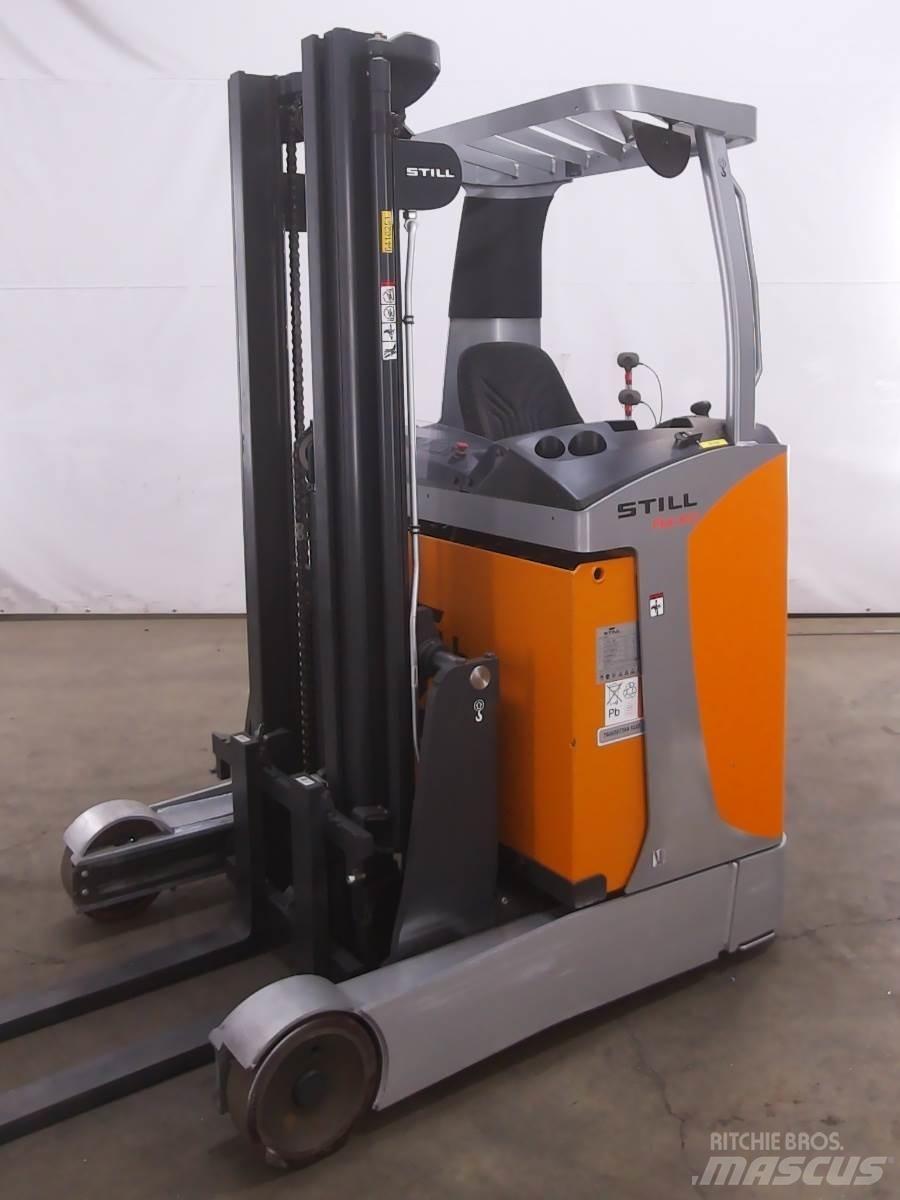 Still FM-X12 Reach truck