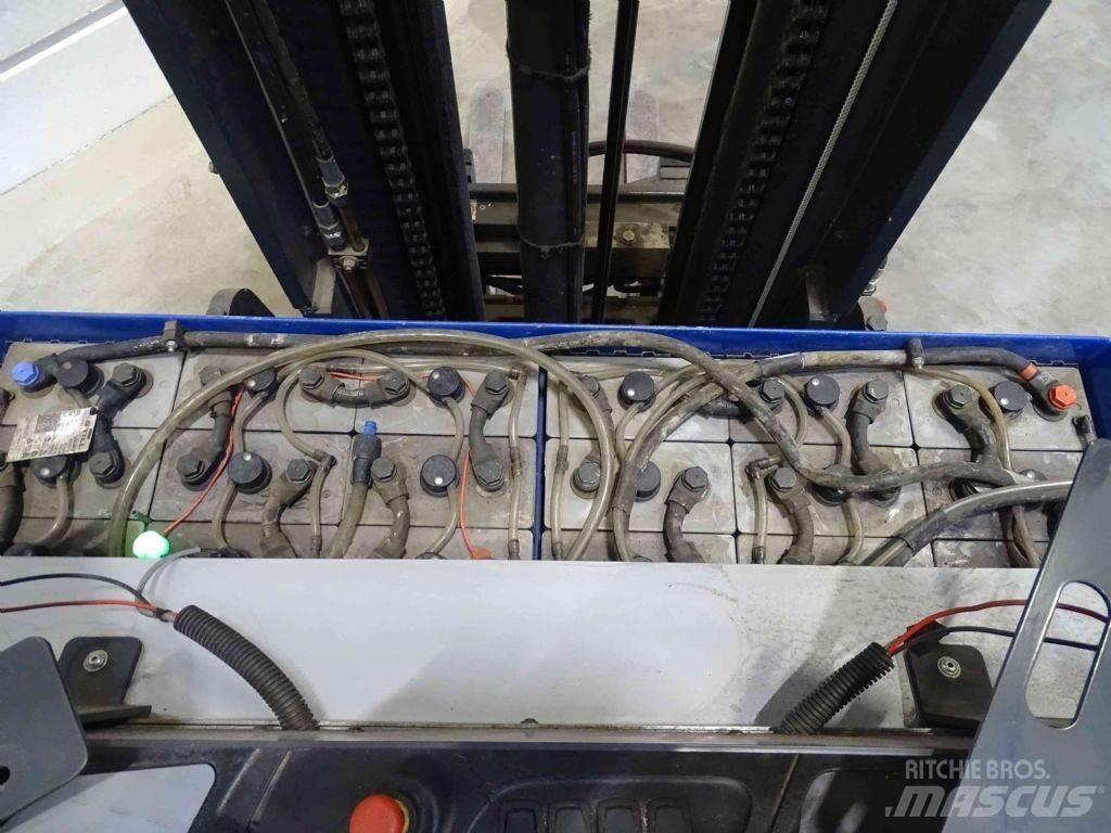 Still FM-X14 Reach truck