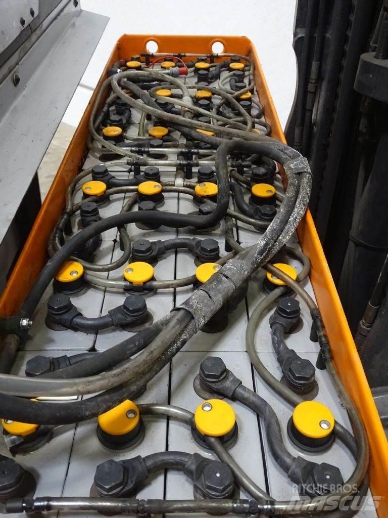 Still FM-X14 Reach truck