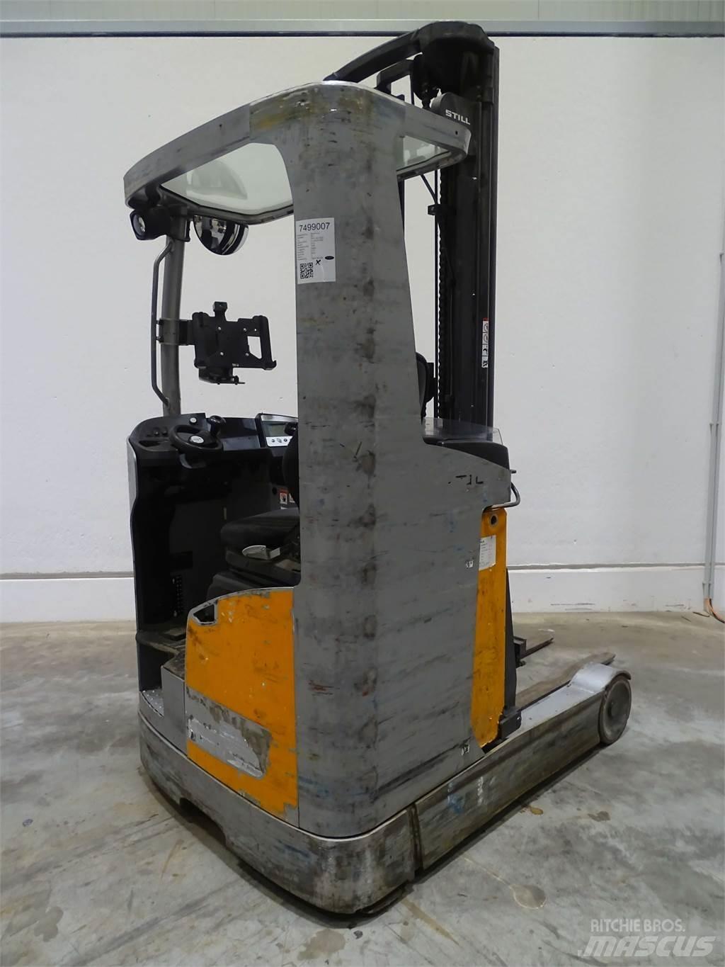 Still FM-X14 Reach truck
