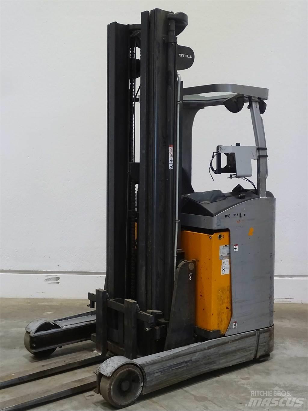 Still FM-X14 Reach truck