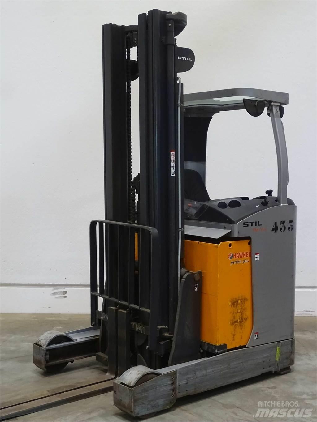 Still FM-X14 Reach truck