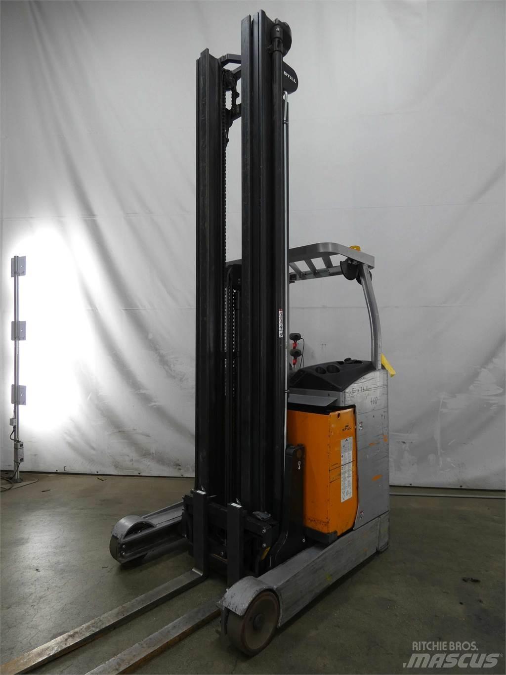 Still FM-X14 Reach truck