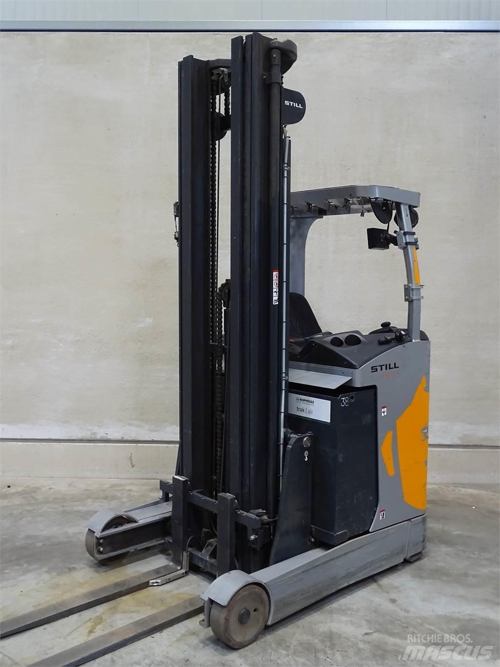 Still FM-X14 Reach truck