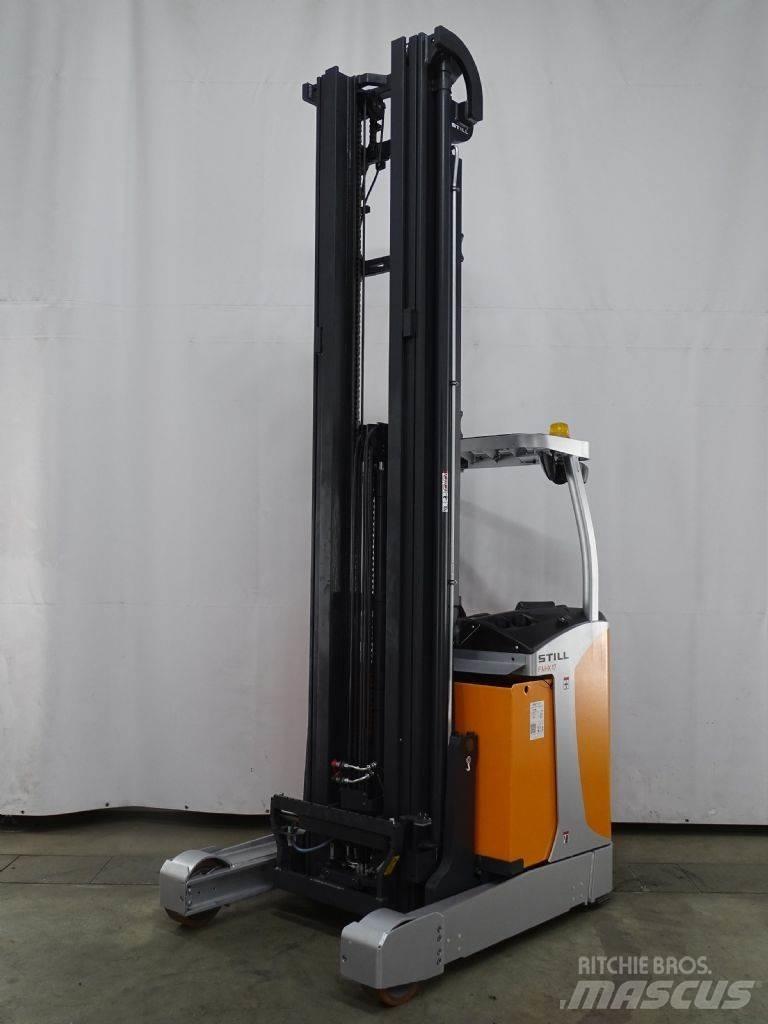 Still FM-X17 Reach truck