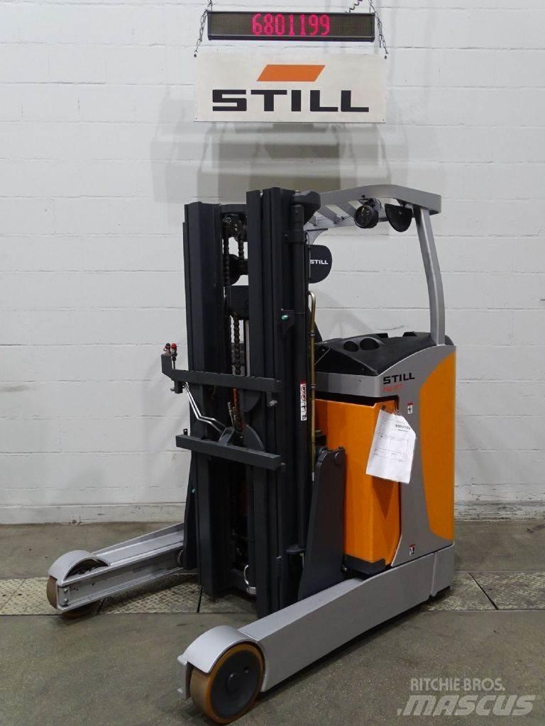 Still FM-X17 Reach truck