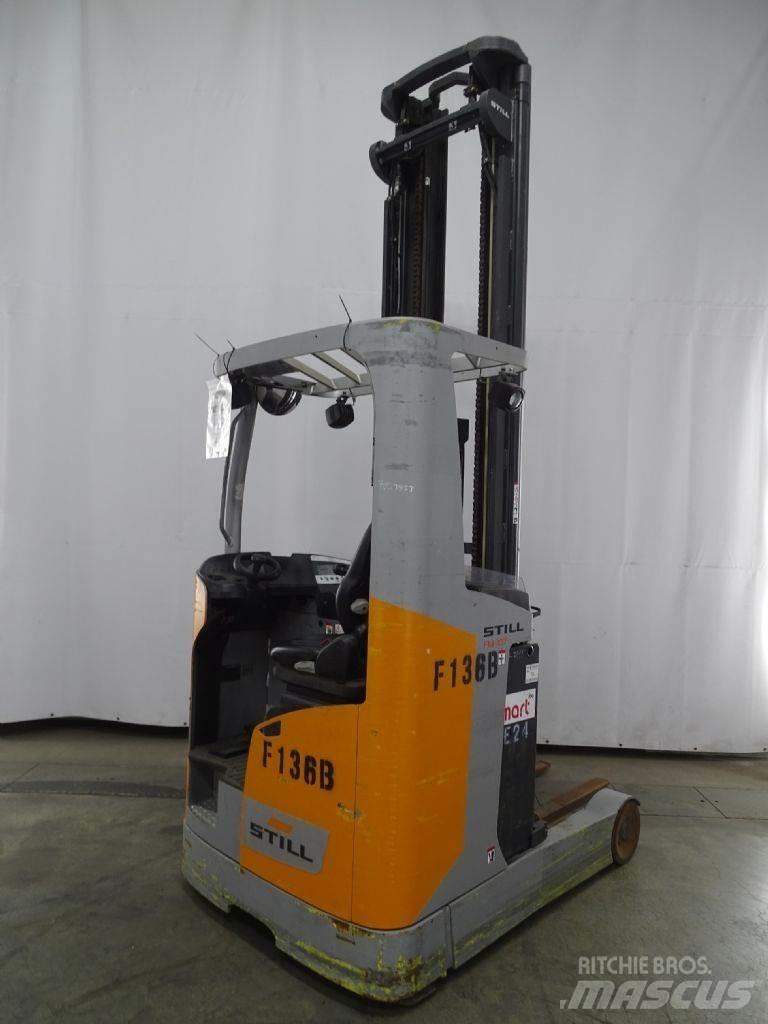 Still FM-X17 Reach truck