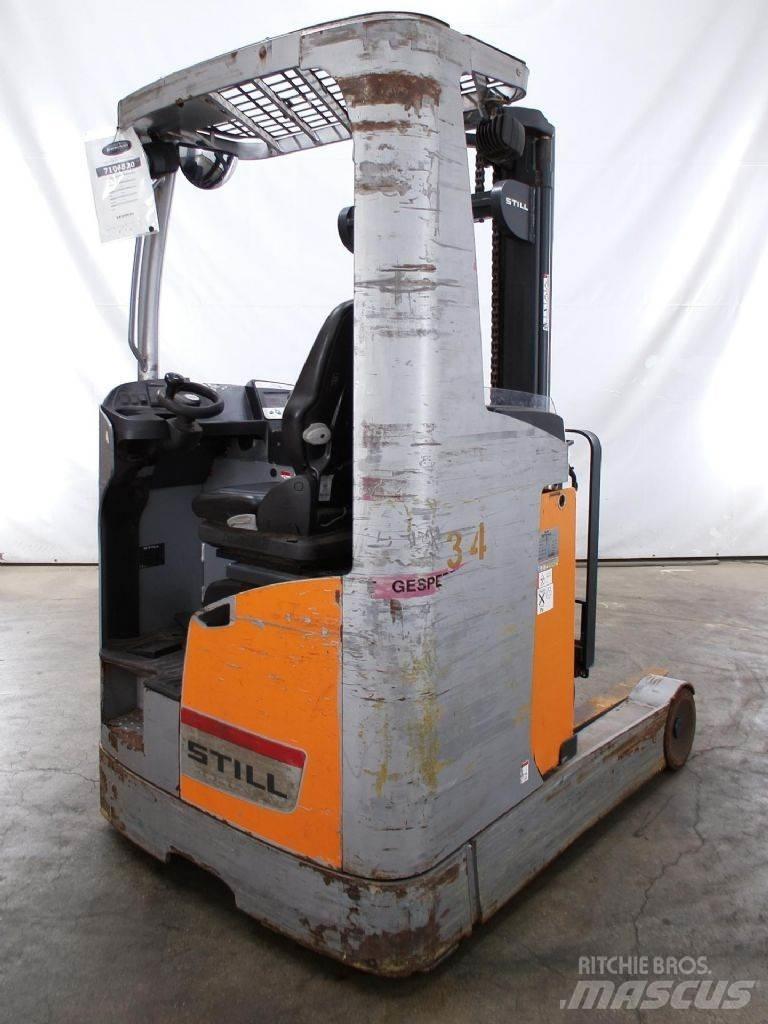 Still FM-X17 Reach truck