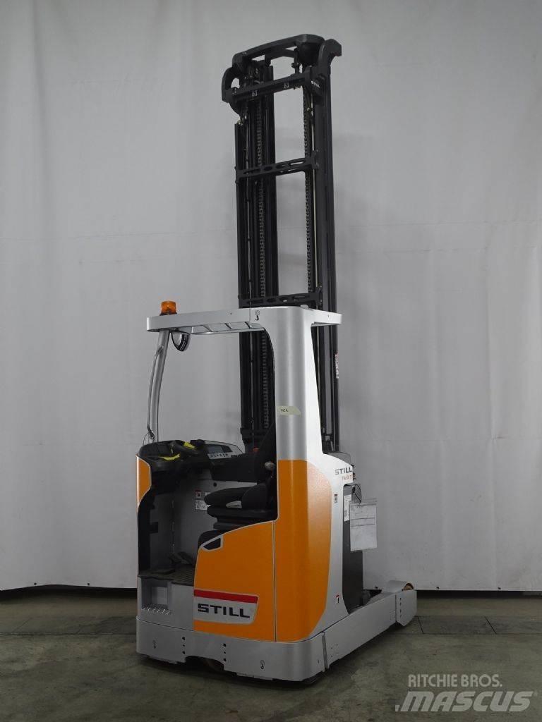 Still FM-X17 Reach truck