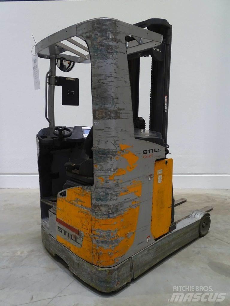Still FM-X17 Reach truck