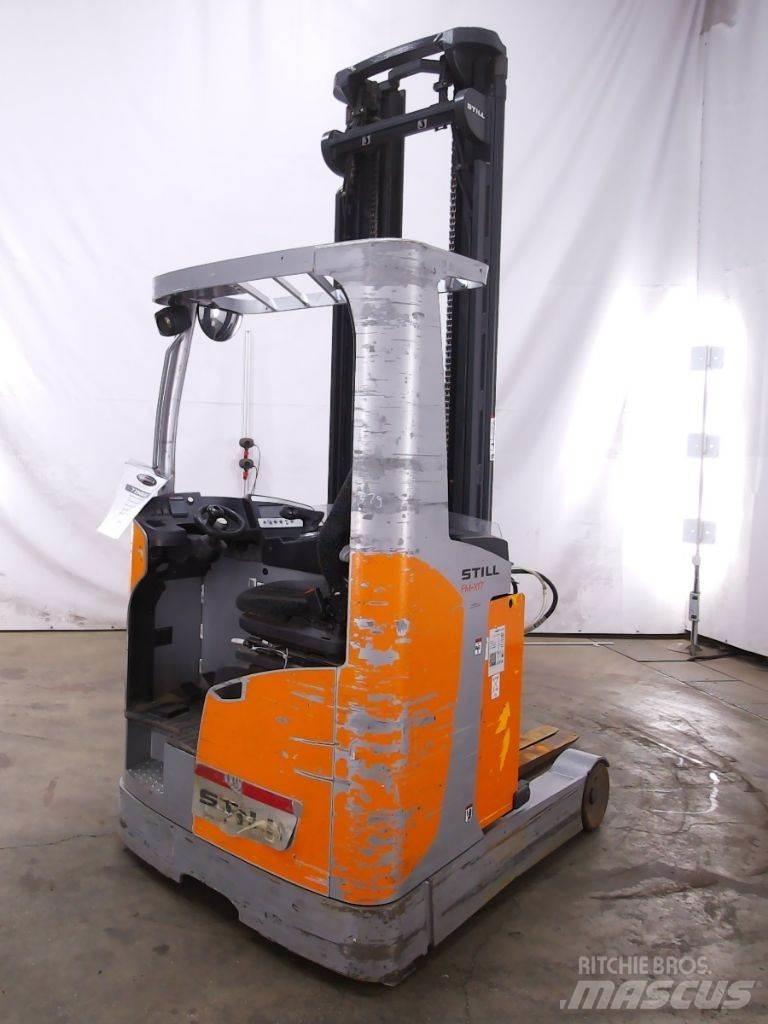 Still FM-X17 Reach truck