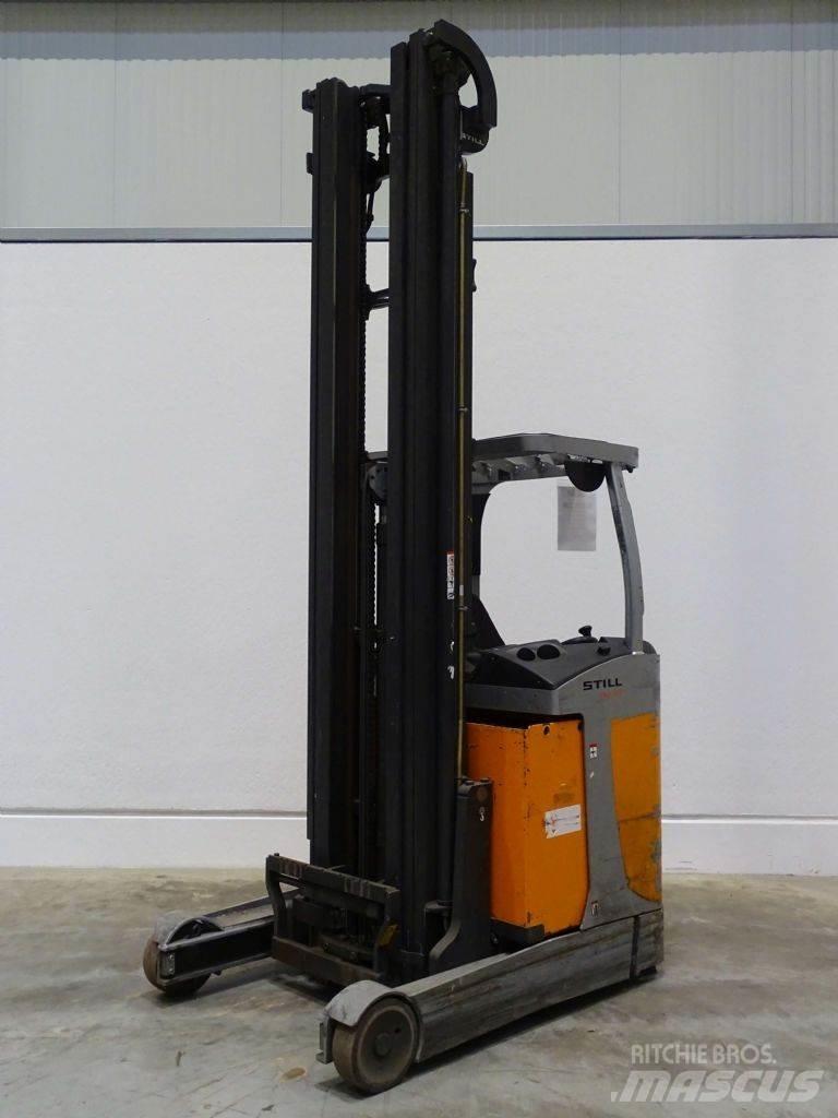 Still FM-X17 Reach truck