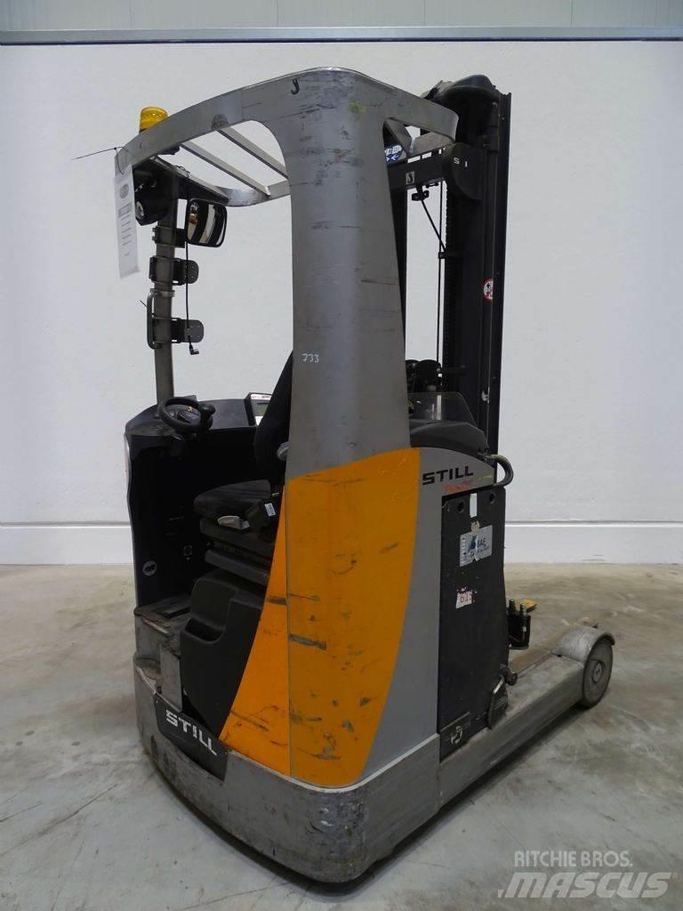 Still FM-X17 Reach truck