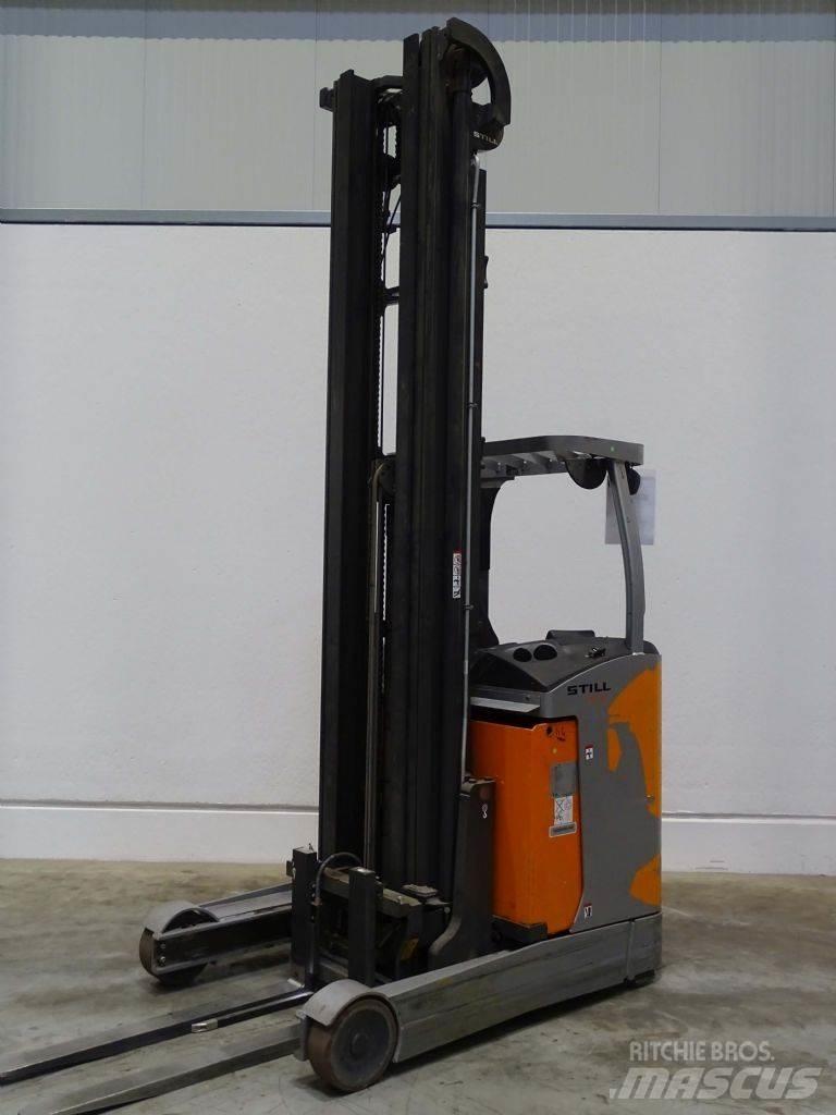 Still FM-X17 Reach truck
