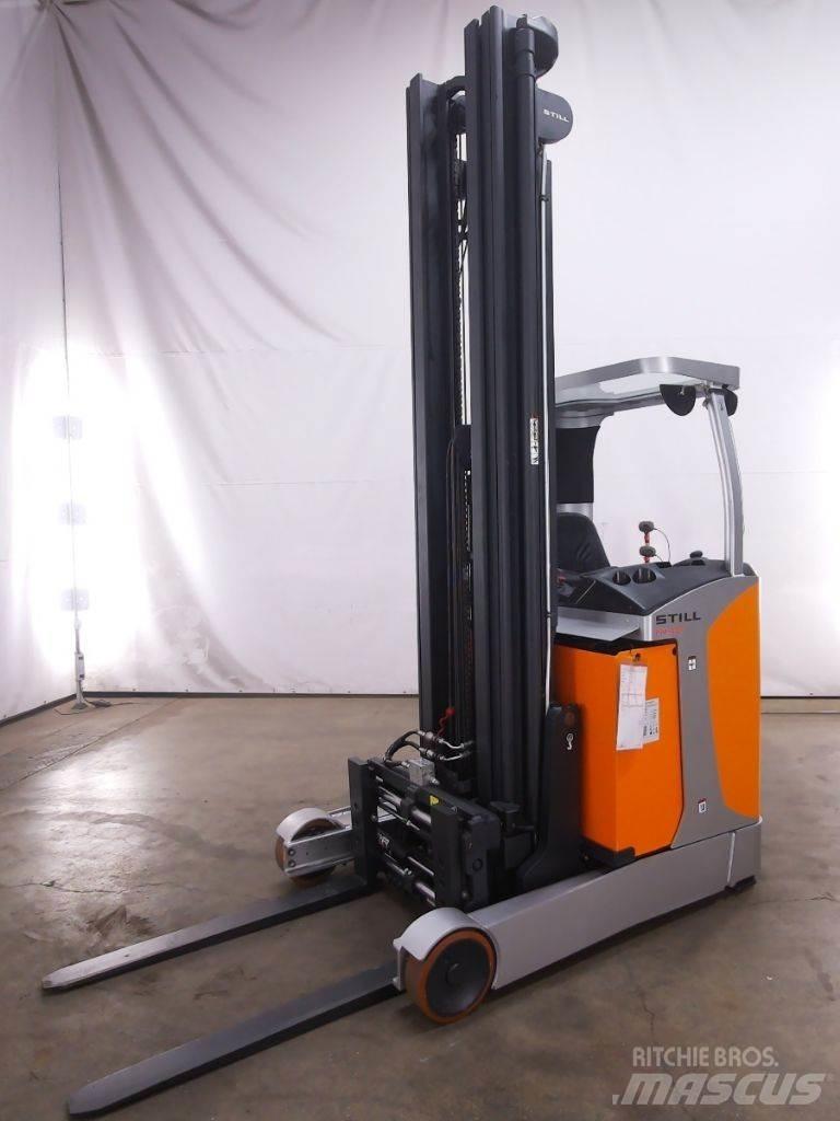 Still FM-X17 Reach truck