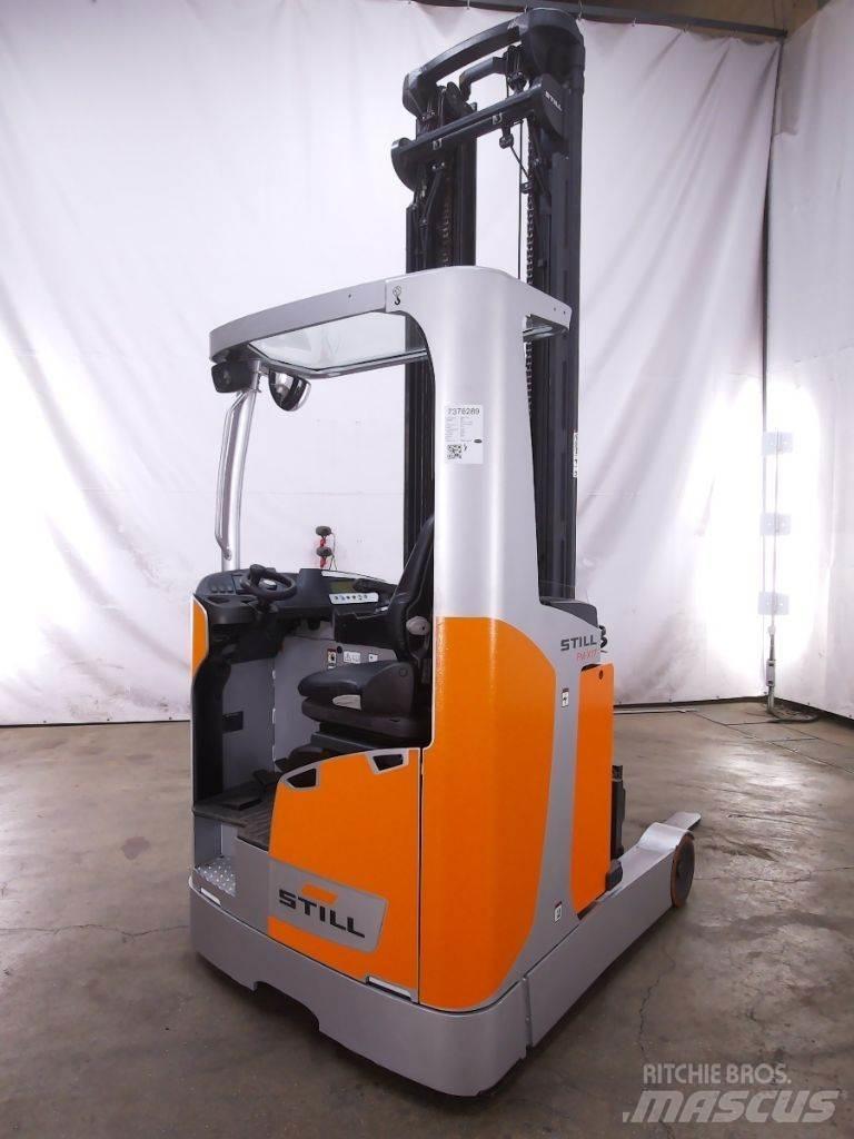 Still FM-X17 Reach truck