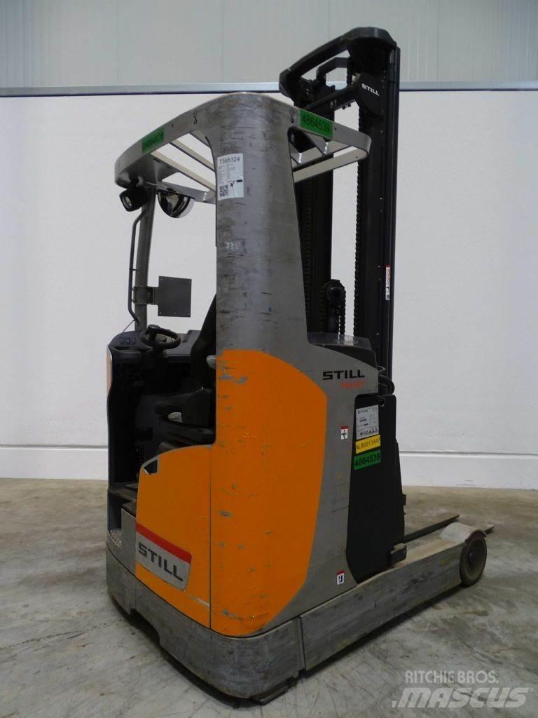 Still FM-X17 Reach truck
