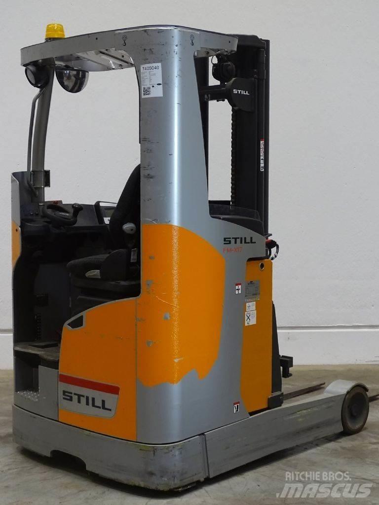 Still FM-X17 Reach truck