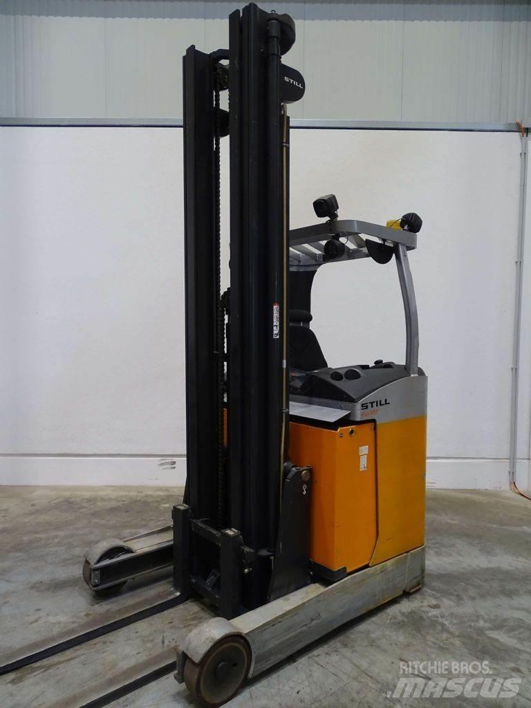 Still FM-X17 Reach truck