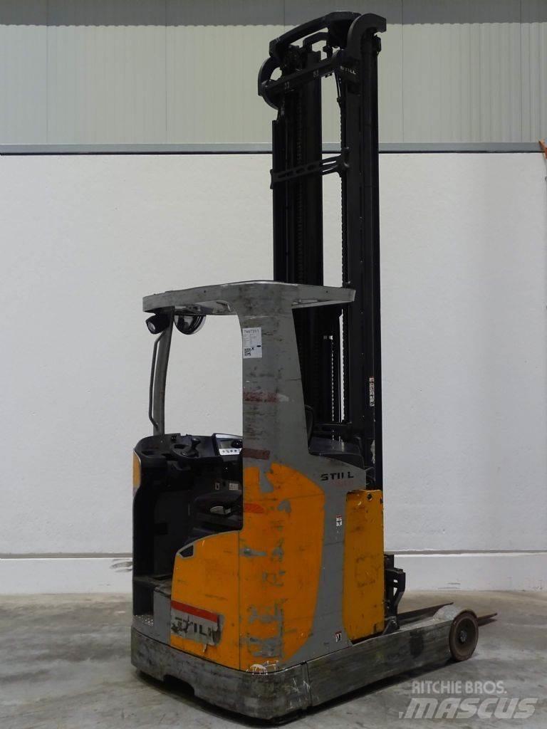 Still FM-X17 Reach truck