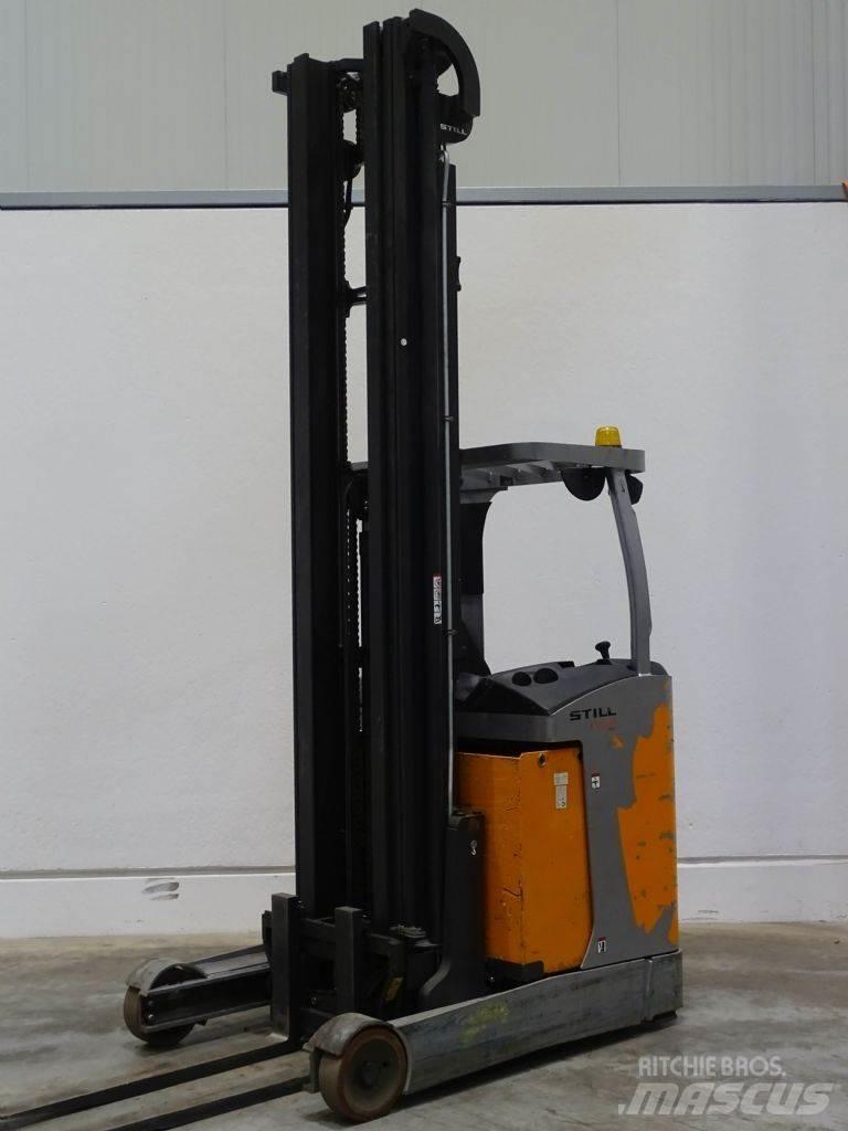Still FM-X17 Reach truck