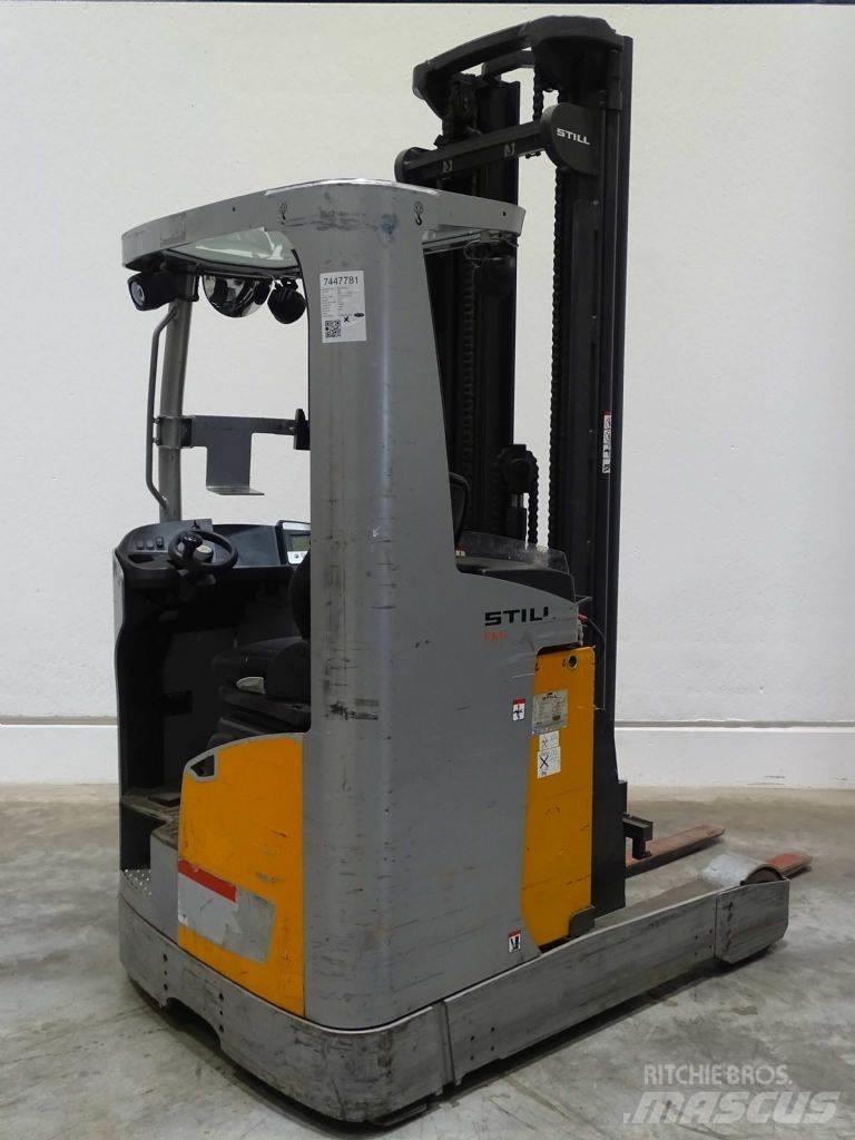 Still FM-X17 Reach truck