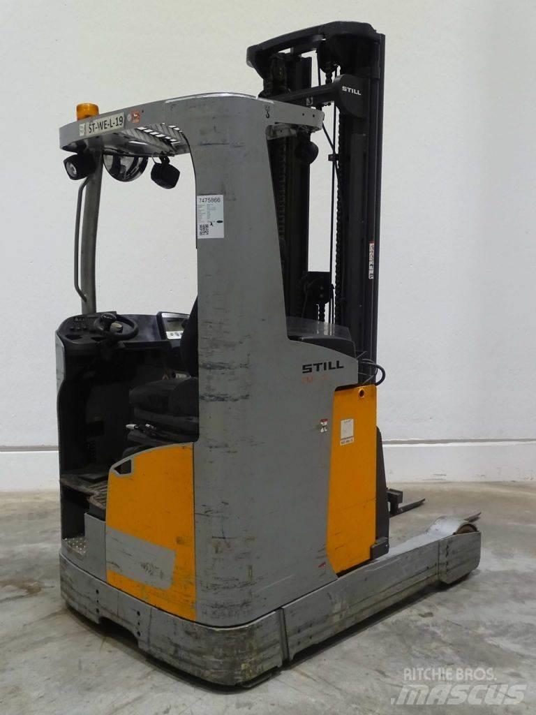 Still FM-X17 Reach truck