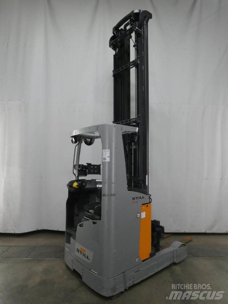 Still FM-X17 Reach truck