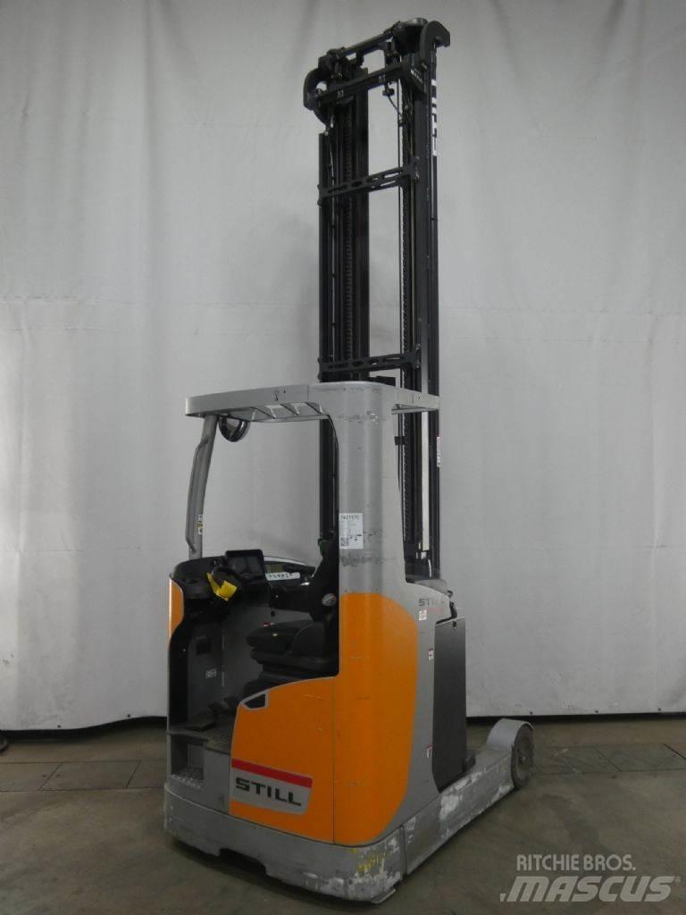 Still FM-X17 Reach truck