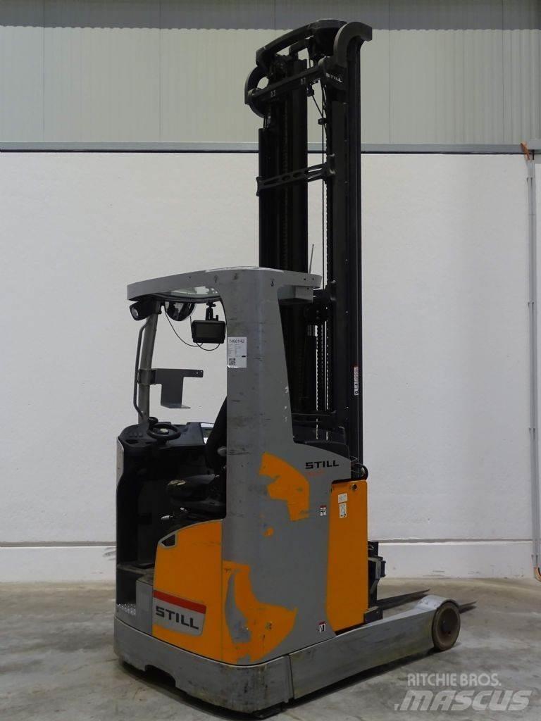 Still FM-X17 Reach truck