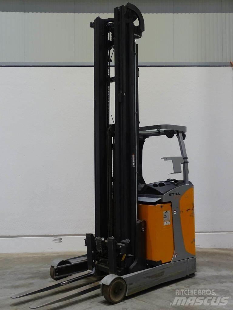 Still FM-X17 Reach truck