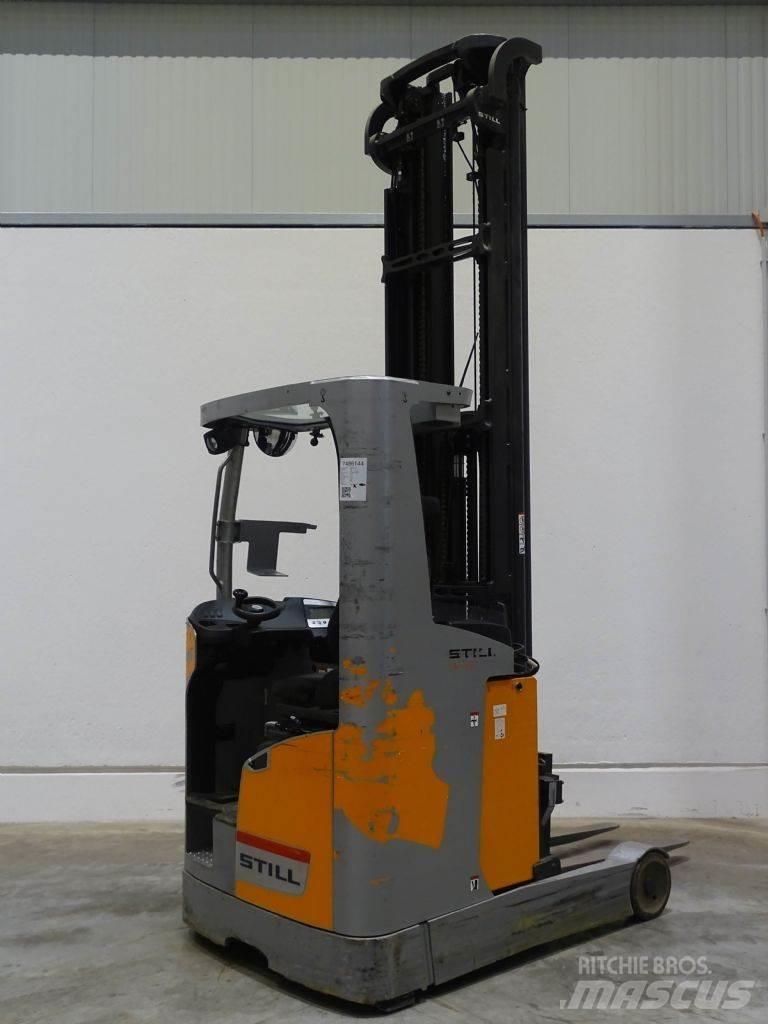 Still FM-X17 Reach truck