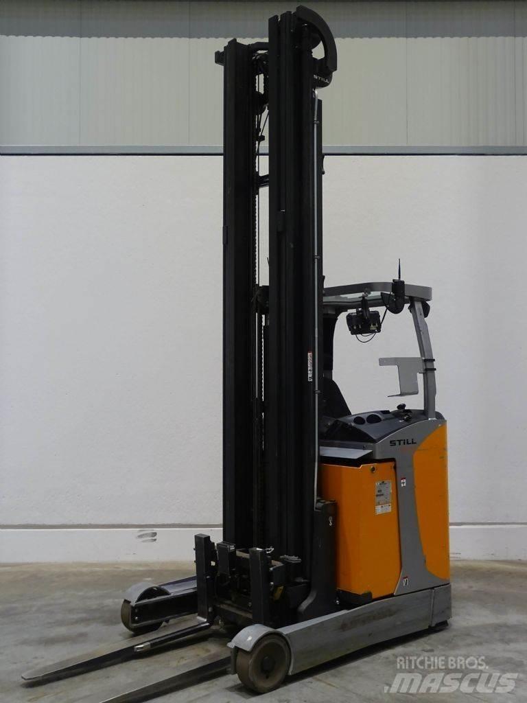 Still FM-X17 Reach truck