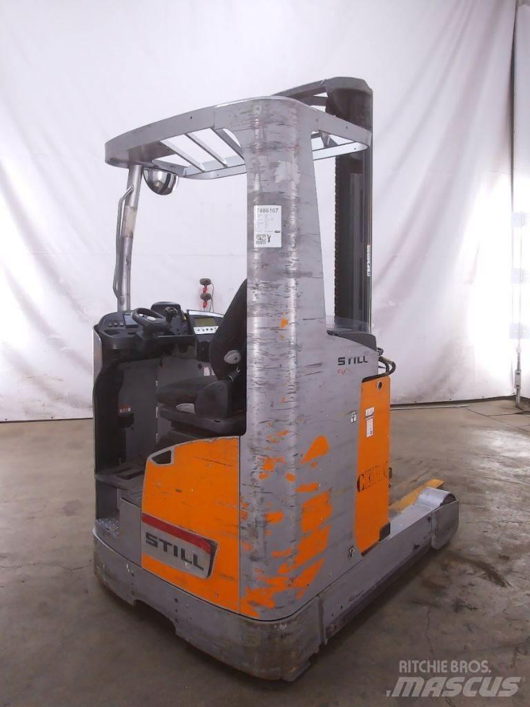 Still FM-X17 Reach truck