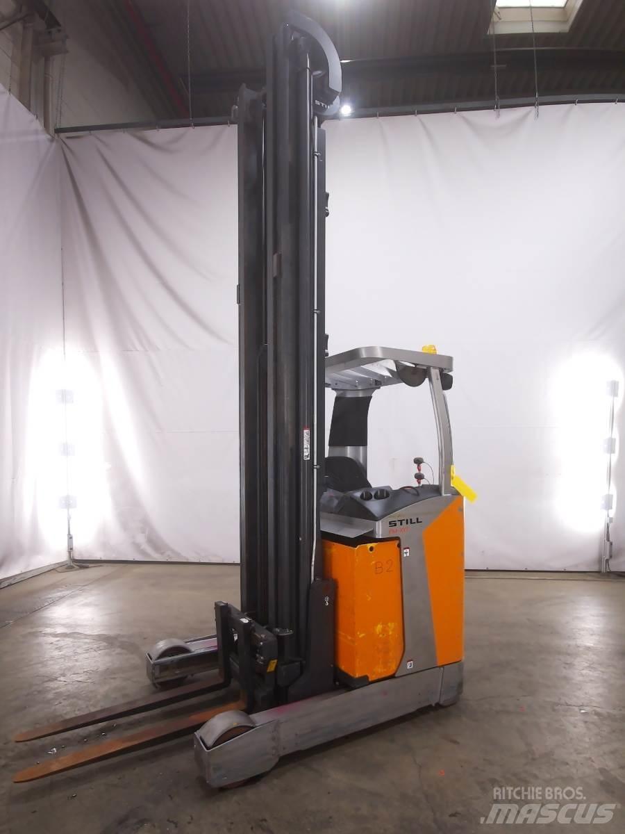 Still FM-X17 Reach truck