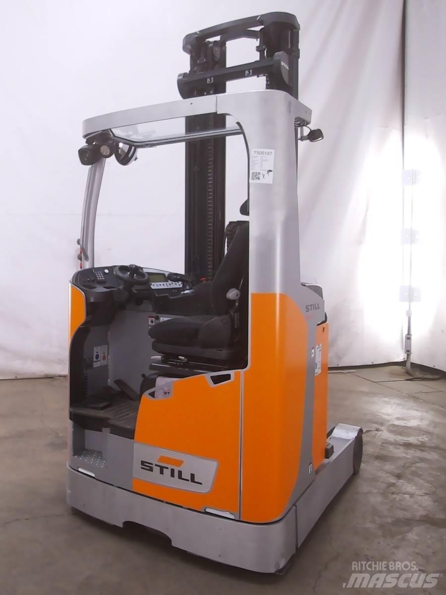 Still FM-X17 Reach truck